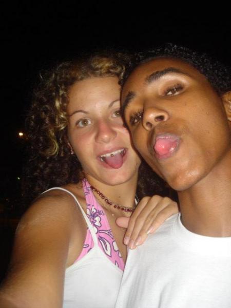 ANNE SO ET DJMIKE